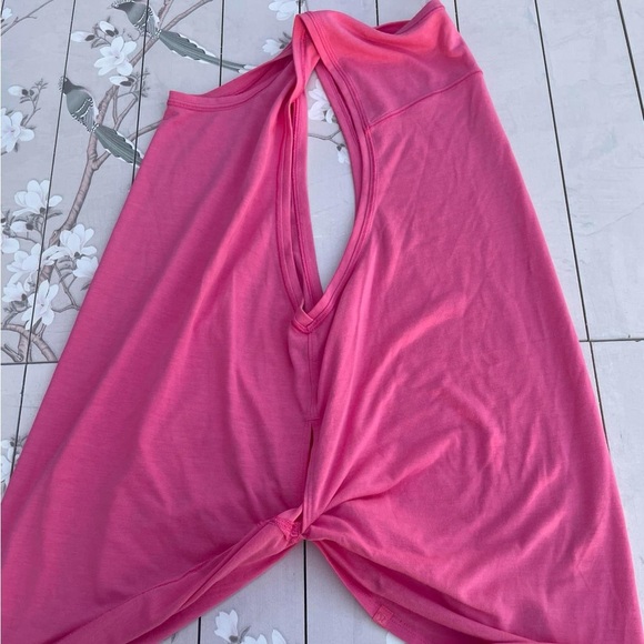 Lululemon athletica shirt - Picture 5 of 5